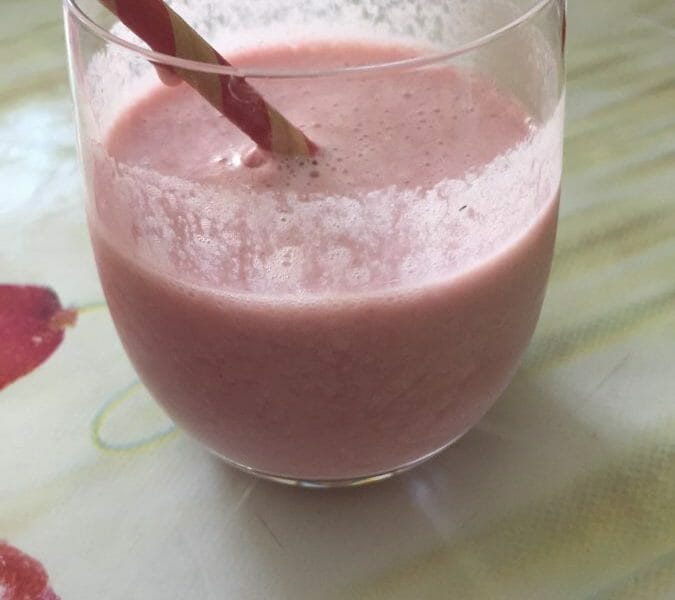 Cliquez pour zoomer ! Smoothie fruits rouges et banane Thermomix par Kacet67