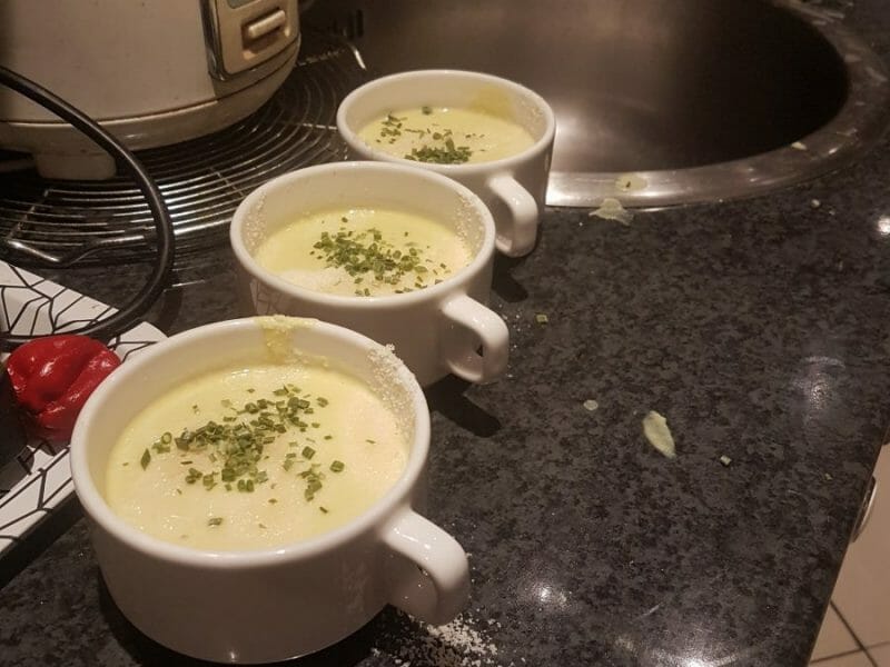 Cliquez pour zoomer ! Velouté de chou-fleur Thermomix par Pascalinette