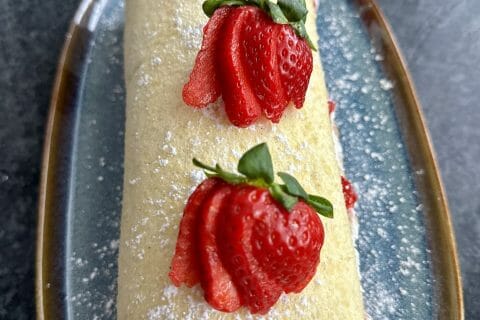 Cliquez pour zoomer ! Fraisier roulé Thermomix par ihssene
