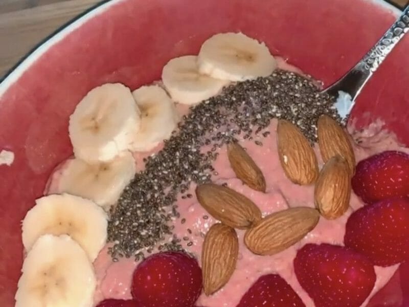Cliquez pour zoomer ! Smoothie bowl framboise, mangue, banane Thermomix par laurine1010