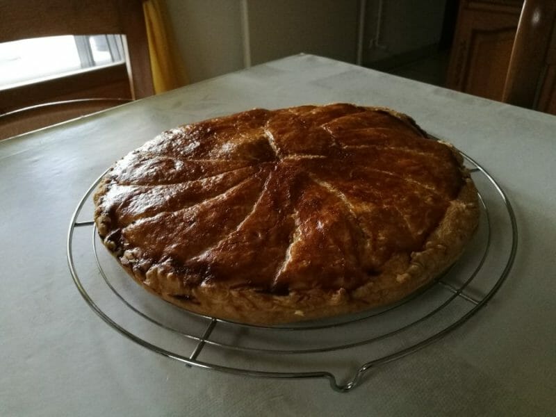 Cliquez pour zoomer ! Galette des rois à la frangipane Thermomix par JJP31