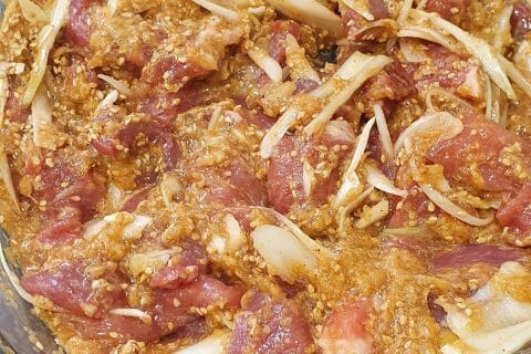 Cliquez pour zoomer ! Dwaeji Bulgogi – Porc épicé à la coréenne Thermomix par sandy2727