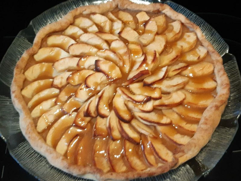 Cliquez pour zoomer ! Tarte pom’pote et caramel beurre salé Thermomix par Sandra17250