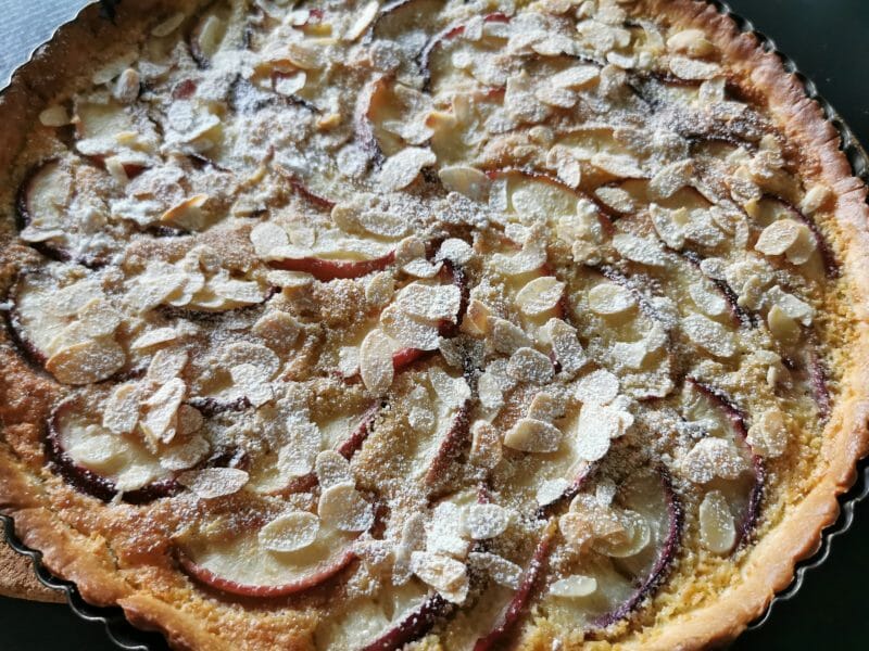 Cliquez pour zoomer ! Tarte aux pêches jaunes et pistache Thermomix par tin