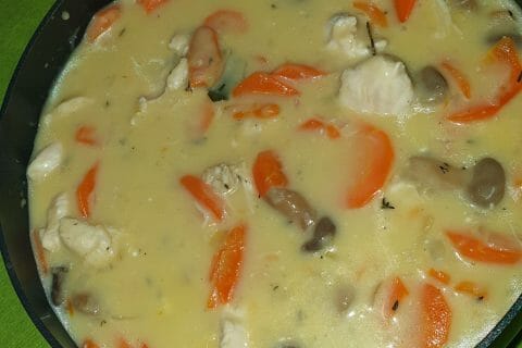 Cliquez pour zoomer ! Blanquette de poulet Thermomix par ornella_19