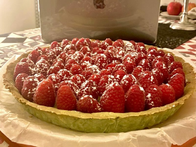 Cliquez pour zoomer ! Tartelettes framboises sur crème d’amande et pistache Thermomix par Baron_de_g