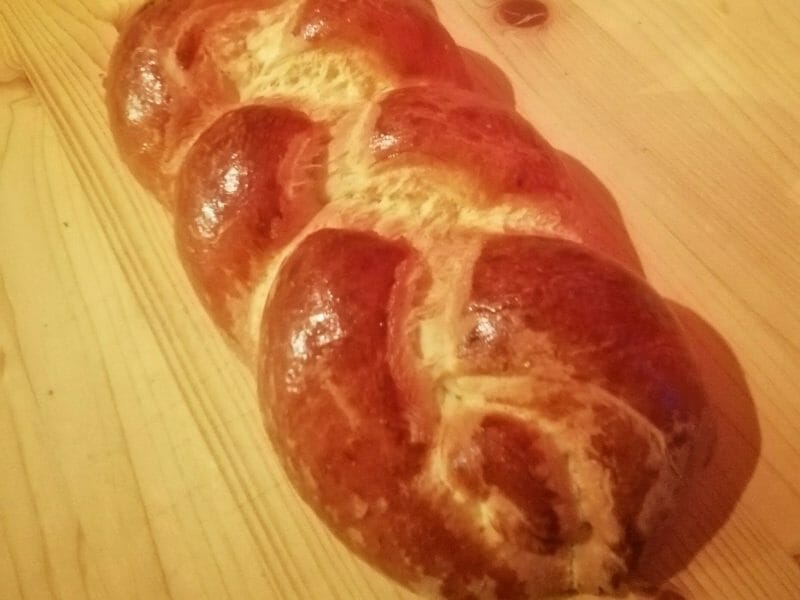 Cliquez pour zoomer ! Brioche tressée à la mie filante Thermomix par cookingcath