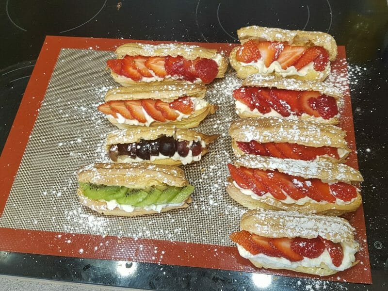 Cliquez pour zoomer ! Éclairs fraises chantilly Thermomix par etoile21320