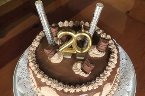 Cliquez pour zoomer ! Layer cake Kinder Bueno Thermomix par JOJO38