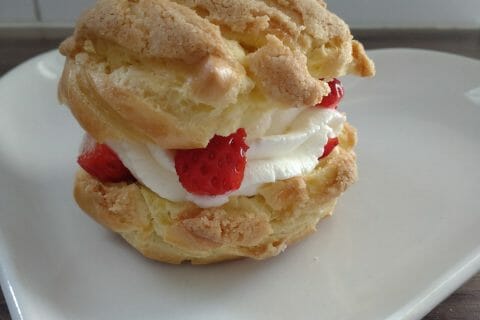 Cliquez pour zoomer ! Choux craquelin fraises chantilly Thermomix par Mi reille