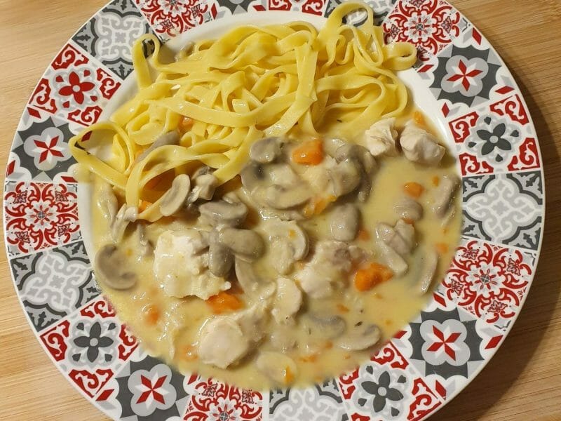 Cliquez pour zoomer ! Blanquette de poulet Thermomix par nadiapascal