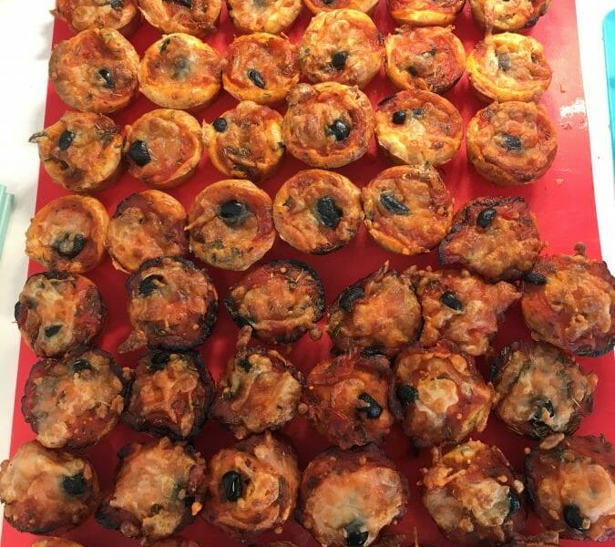 Cliquez pour zoomer ! Muffins salés façon pizza Thermomix par anneglaude