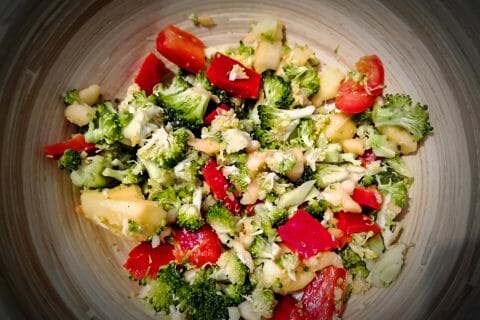 Cliquez pour zoomer ! Salade de brocolis Thermomix par Bilal357