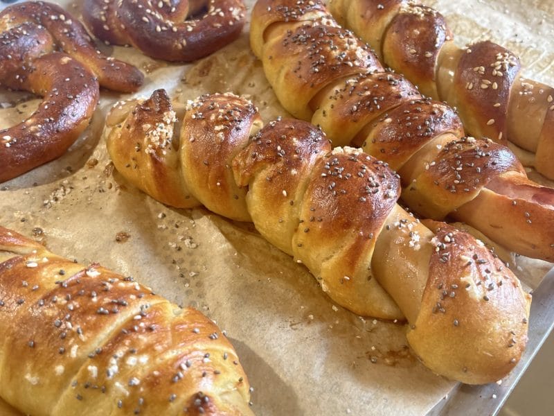 Cliquez pour zoomer ! Pretzel dog Thermomix par Gebu