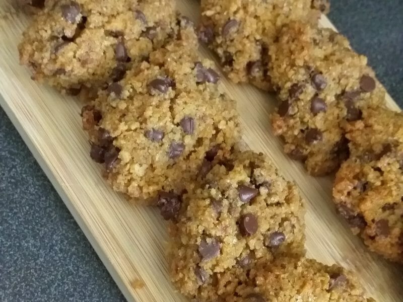 Cliquez pour zoomer ! Cookies au pain rassis et pépites de chocolat Thermomix par sabyd