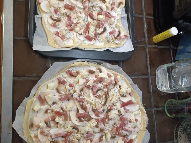 Cliquez pour zoomer ! Pizza blanche aux champignons Thermomix par Lucienoyer