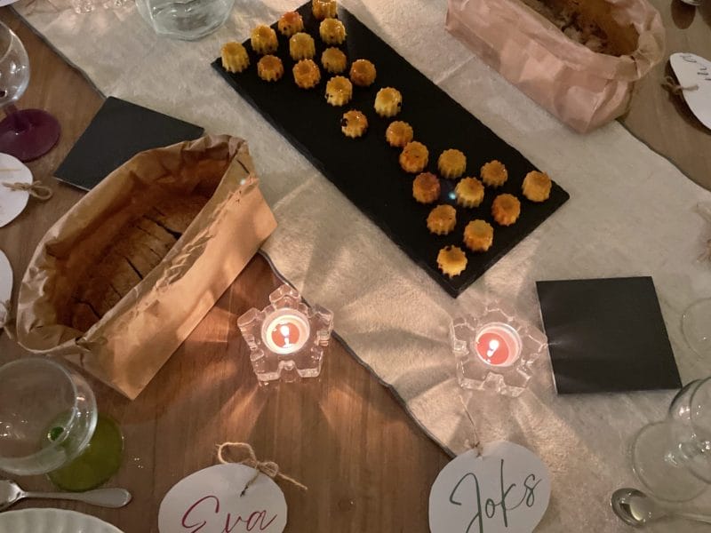 Cliquez pour zoomer ! Mini cannelés chèvre miel Thermomix par margaux_153