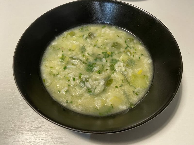 Cliquez pour zoomer ! Soupe de poireaux à la ciboulette Thermomix par Ansooo