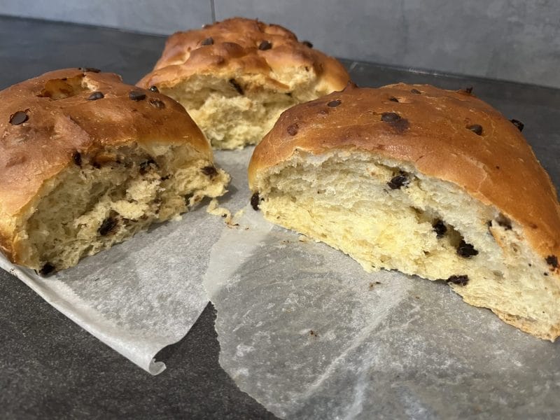 Cliquez pour zoomer ! Hot cross buns – petits pains anglais de Pâques Thermomix par Ansooo