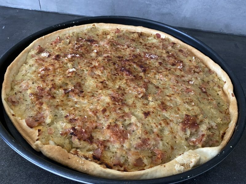 Cliquez pour zoomer ! Tarte aux oignons, lardons et moutarde douce Thermomix par Ansooo