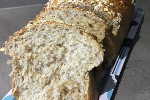 Cliquez pour zoomer ! Pain aux flocons d’avoine et au miel Thermomix par Ansooo