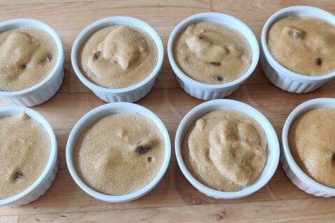 Cliquez pour zoomer ! Gâteau de semoule aux raisins secs au Thermomix