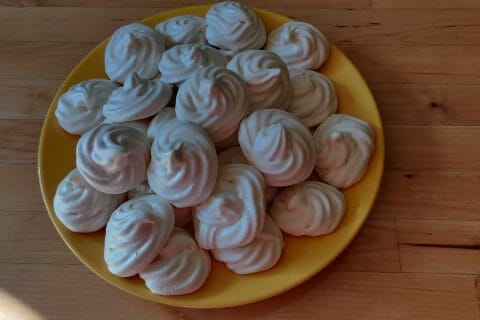 Cliquez pour zoomer ! Meringues au Thermomix