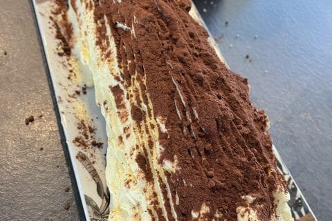 Cliquez pour zoomer ! Bûche Tiramisu Thermomix par sophie49500