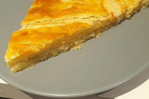 Cliquez pour zoomer ! Galette des rois à la frangipane Thermomix par lorene6942