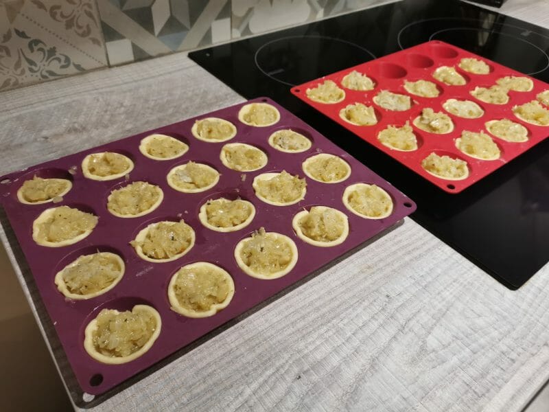 Cliquez pour zoomer ! Tarte aux oignons, lardons et moutarde douce Thermomix par juliebonc86