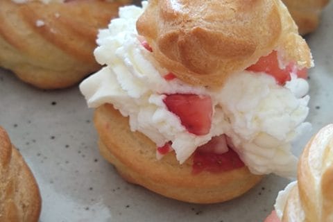 Cliquez pour zoomer ! Choux craquelin fraises chantilly Thermomix par karinemgd