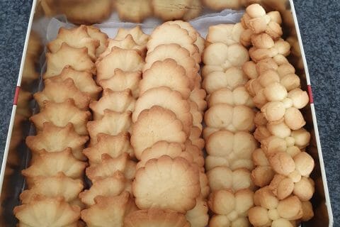 Cliquez pour zoomer ! Sablés à la presse à biscuits au Thermomix