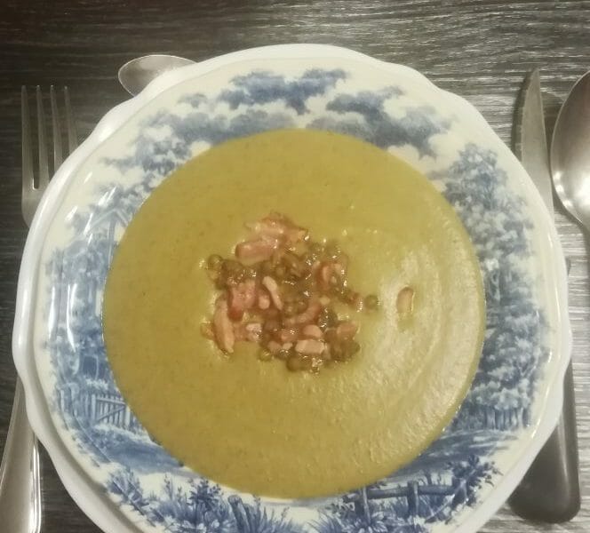 Cliquez pour zoomer ! Velouté de lentilles vertes Thermomix par Claude vba813