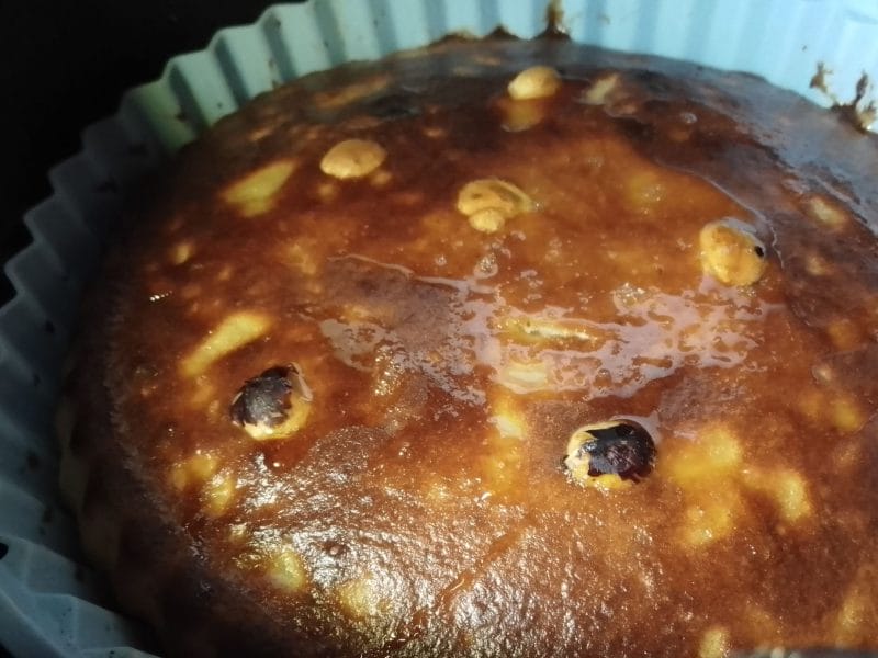 Cliquez pour zoomer ! Moelleux poires, noisettes et chocolat Thermomix par Biques