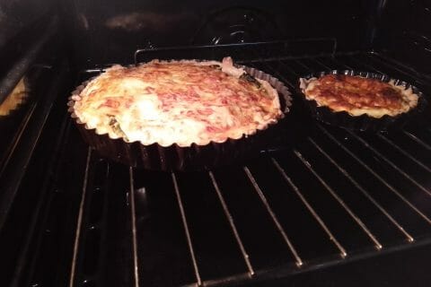 Cliquez pour zoomer ! Quiche aux épinards et au poivron rouge Thermomix par Biques