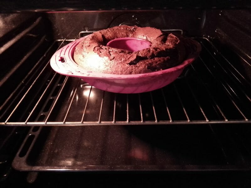 Cliquez pour zoomer ! Gâteau au chocolat des écoliers Thermomix par Biques