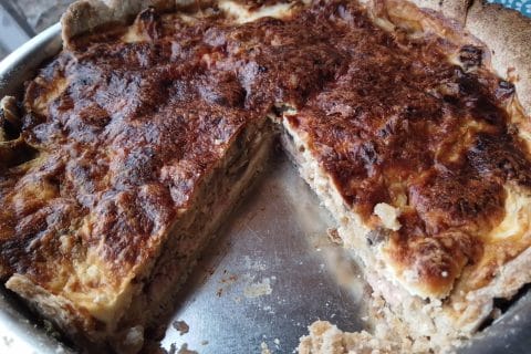Cliquez pour zoomer ! Tarte aux oignons, lardons et moutarde douce Thermomix par Biques