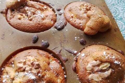 Cliquez pour zoomer ! Gâteau aux pommes, noix et raisins secs Thermomix par Biques