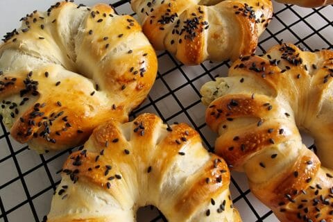 Cliquez pour zoomer ! Poğaça – Petits pains Turcs à la Feta Thermomix par selmamomix