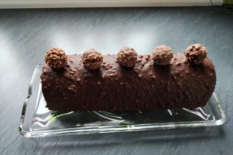 Cliquez pour zoomer ! Bûche Ferrero Rocher Thermomix par Yanette