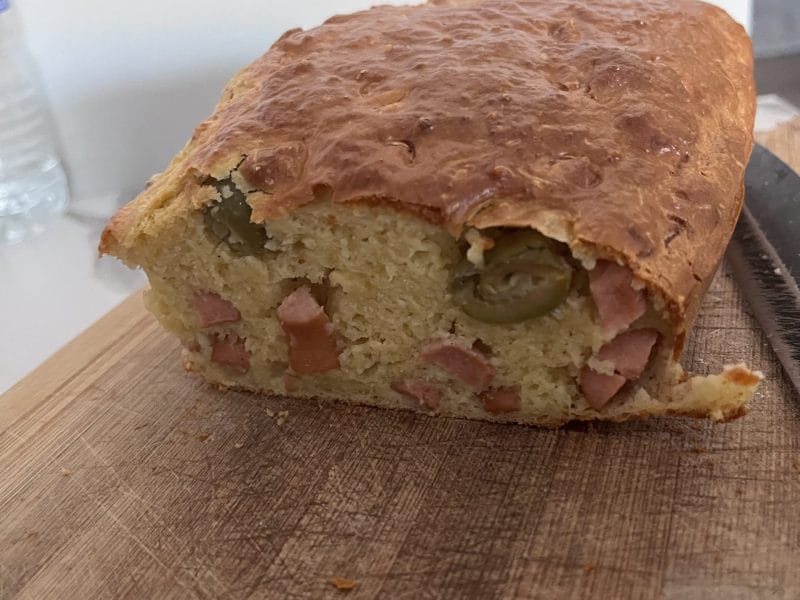 Cliquez pour zoomer ! Cake salé jambon fromage et olives Thermomix par carole-anne_4