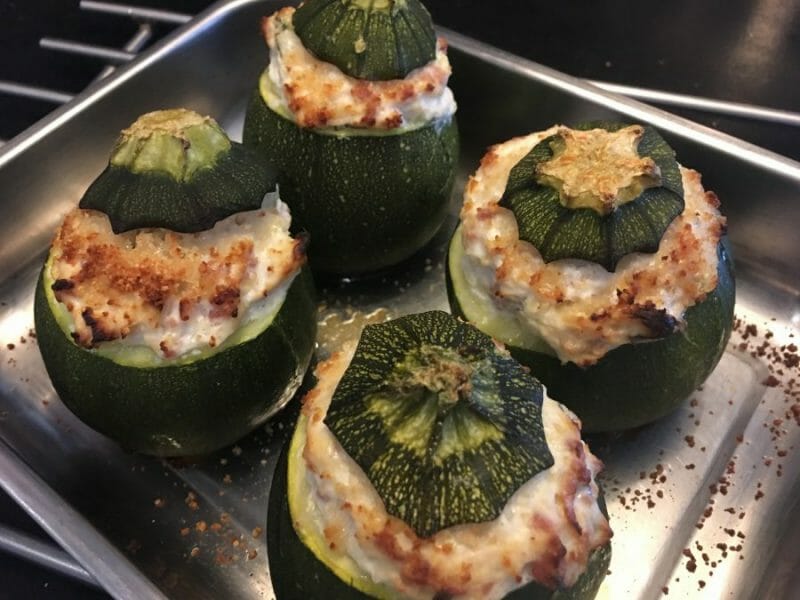 Cliquez pour zoomer ! Courgettes rondes farcies à la ricotta Thermomix par Mokaroyal