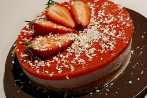 Cliquez pour zoomer ! Bavarois aux fraises Thermomix par charlotte_382
