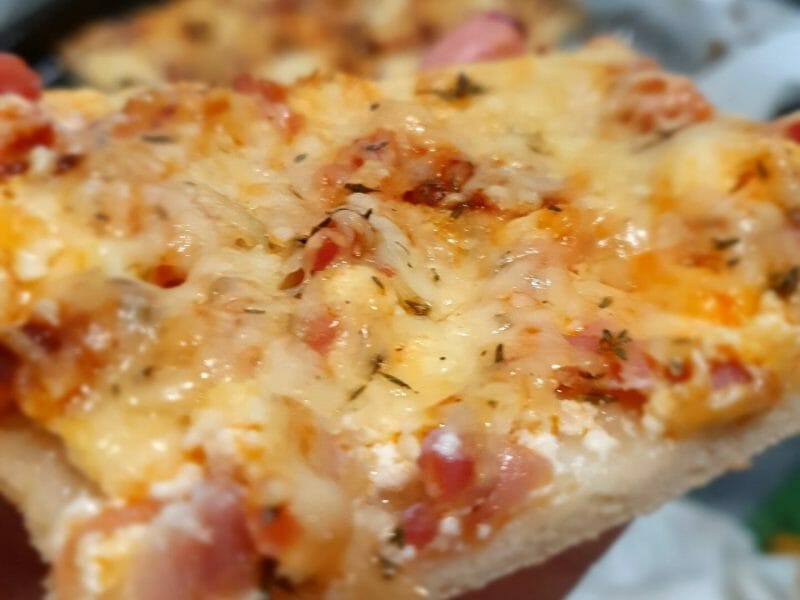 Cliquez pour zoomer ! Fougasse chèvre et lardons Thermomix par lou1980