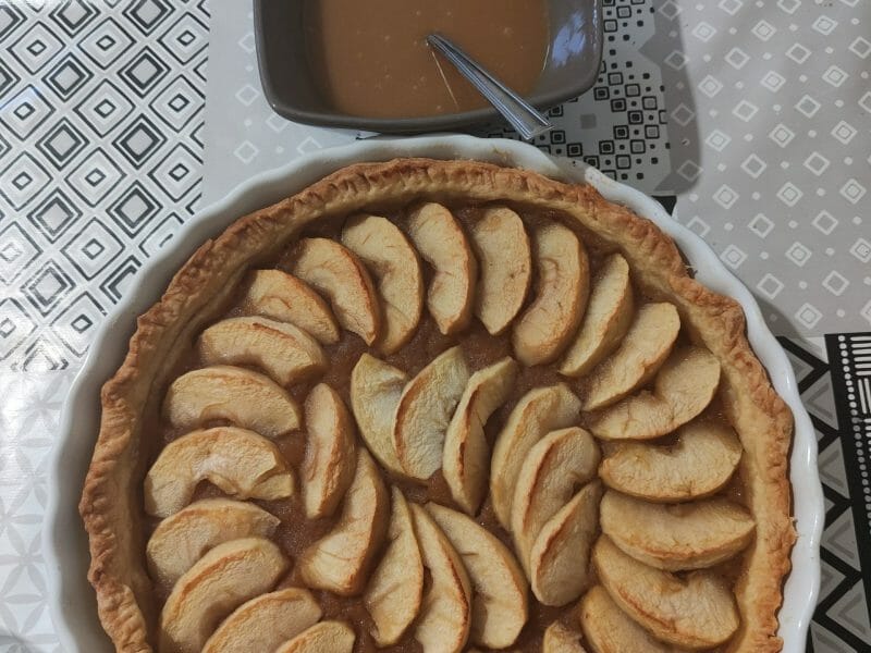Cliquez pour zoomer ! Tarte pom’pote et caramel beurre salé Thermomix par bettyk17