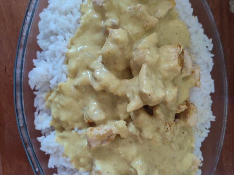 Cliquez pour zoomer ! Blancs de poulet sauce moutarde et curry Thermomix par elo0706