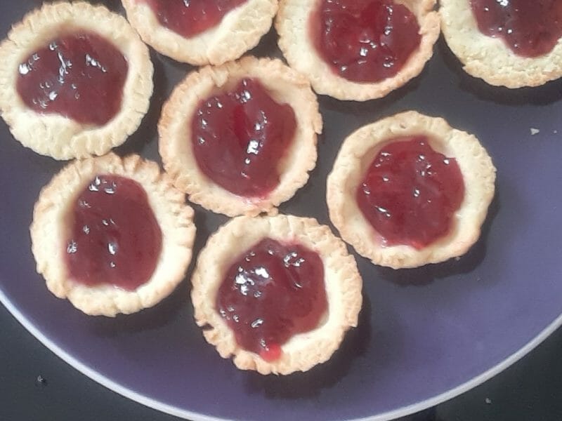 Cliquez pour zoomer ! Mini tartelettes aux fraises Thermomix par aure13010