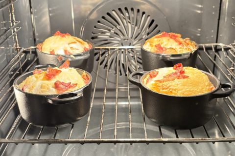Cliquez pour zoomer ! Oeufs cocotte en parmentier Thermomix par lhmp