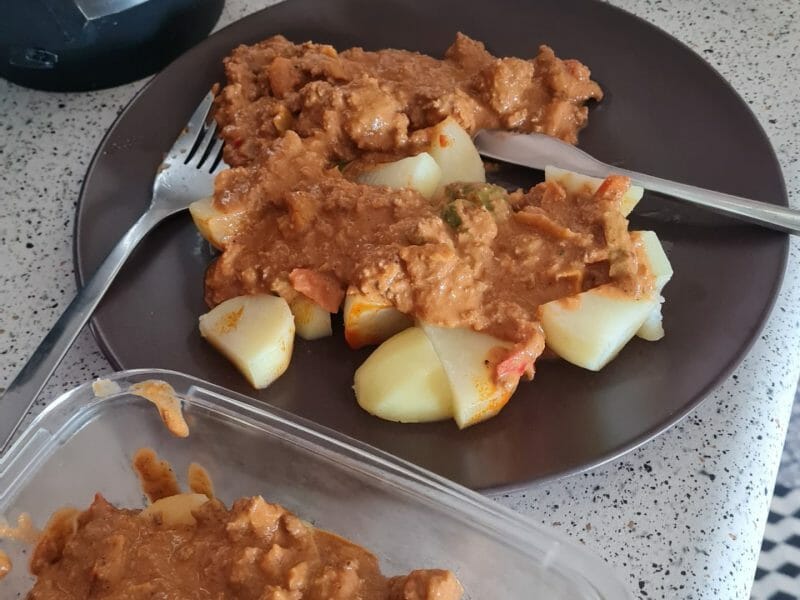 Cliquez pour zoomer ! Boeuf aux poivrons et pommes de terre Thermomix par fleurette_2