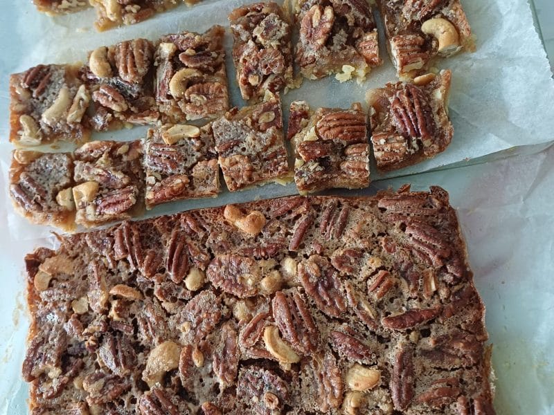 Cliquez pour zoomer ! Carrés pécan et sirop d’érable Thermomix par mm65320